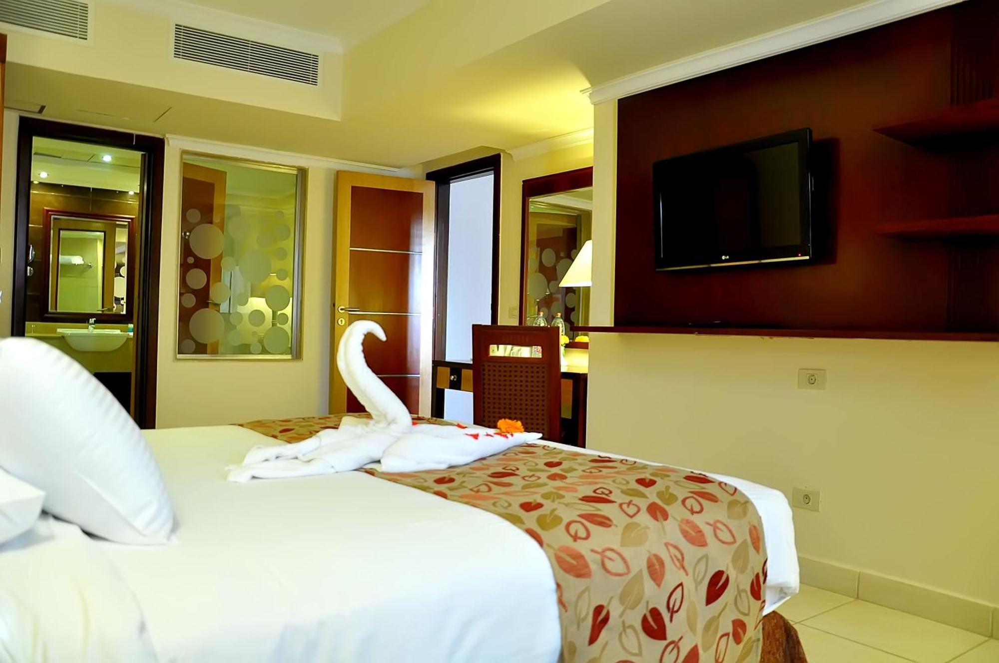 Rehana Sharm Resort - Aquapark & Spa - Couples And Family Only -Premium Ultra All-Inclusive 24H Extérieur photo
